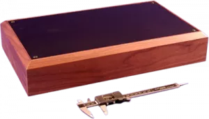 HWCHAS1710BK Hammond Kleingehäuse und Modulgehäuse