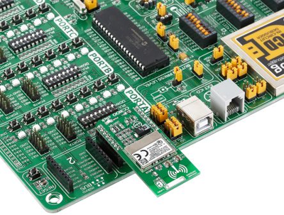 MIKROE-2458 MikroElektronika Single Board Computer Image 4