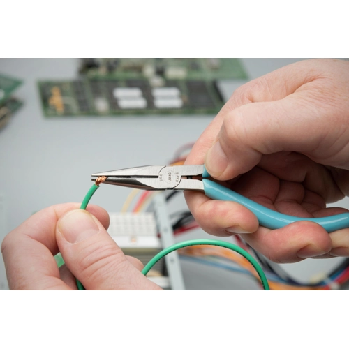 LN54GVN Xcelite Flat Nose Pliers, Snipe Nose Pliers, Round Nose Pliers, Needle Nose Pliers Image 3