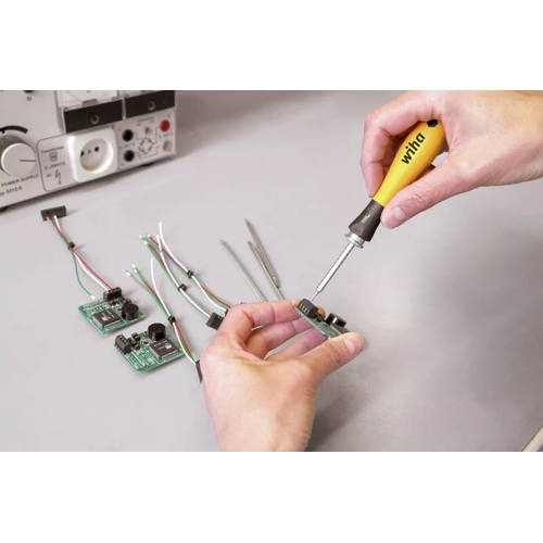 10389 Wiha Screwdrivers, Bits and Bitholders Image 2