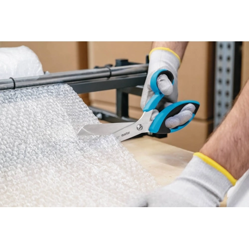 568001.00 Martor Scissors and Shears Image 3