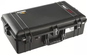 1605AIR WITH DIVIDER Peli Trolleys, bags, cases and holders