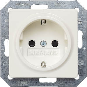 German schuko-style socket, white, 16 A/250 V, Germany, IP20, 5UB1518