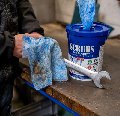 42272 Scrubs Cleaning Agents Image 5