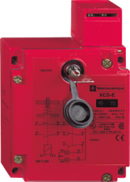 Switch, 3 pole, 1 Form A (N/O) + 2 Form B (N/C), screw connection, IP67, XCSE731121