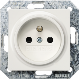 Socket outlet with center protective contact, white, 16 A/250 V, IP20, 5UB1918