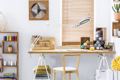 EN1300 Daylight Magnifying Lamps Image 3