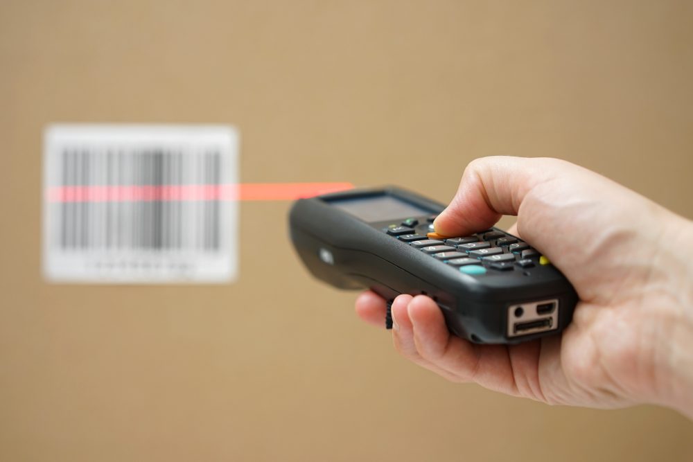 traceability in the industry with the help of a bar code scanner