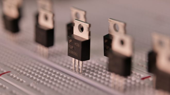 Smallest Electronic Components: Transistors & Diodes