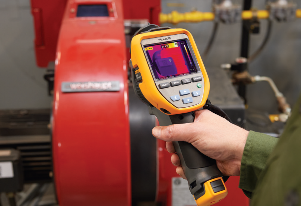 Facility Inspection with Thermal Image Cameras: Inspector checks with a Fluke thermal imaging camera
