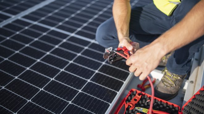 Crimping Solar Cables – How to Make the Perfect Connection