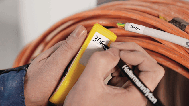 Kennzeichnung in der Industrie 4.0: Technologische Innovation und Digitalisierung bei HellermannTyton